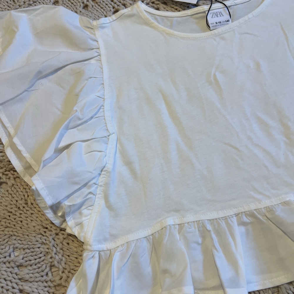Zara Ruffle Sleeve Blouse - Picture 2 of 2